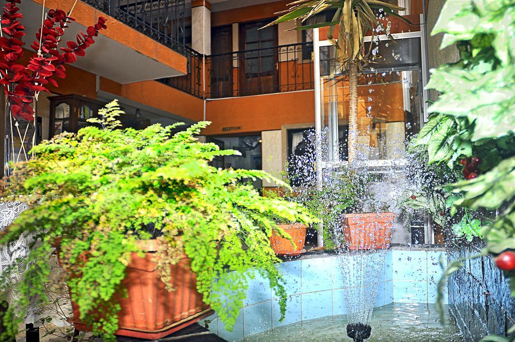 Hotel Fuentes La Paz Exterior foto