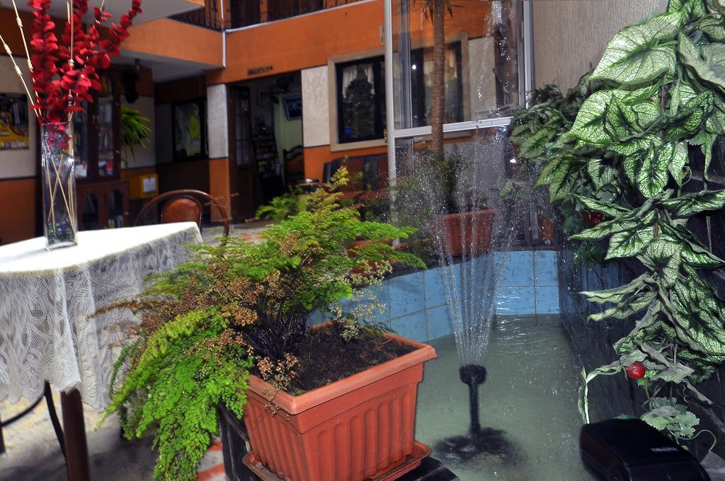 Hotel Fuentes La Paz Exterior foto
